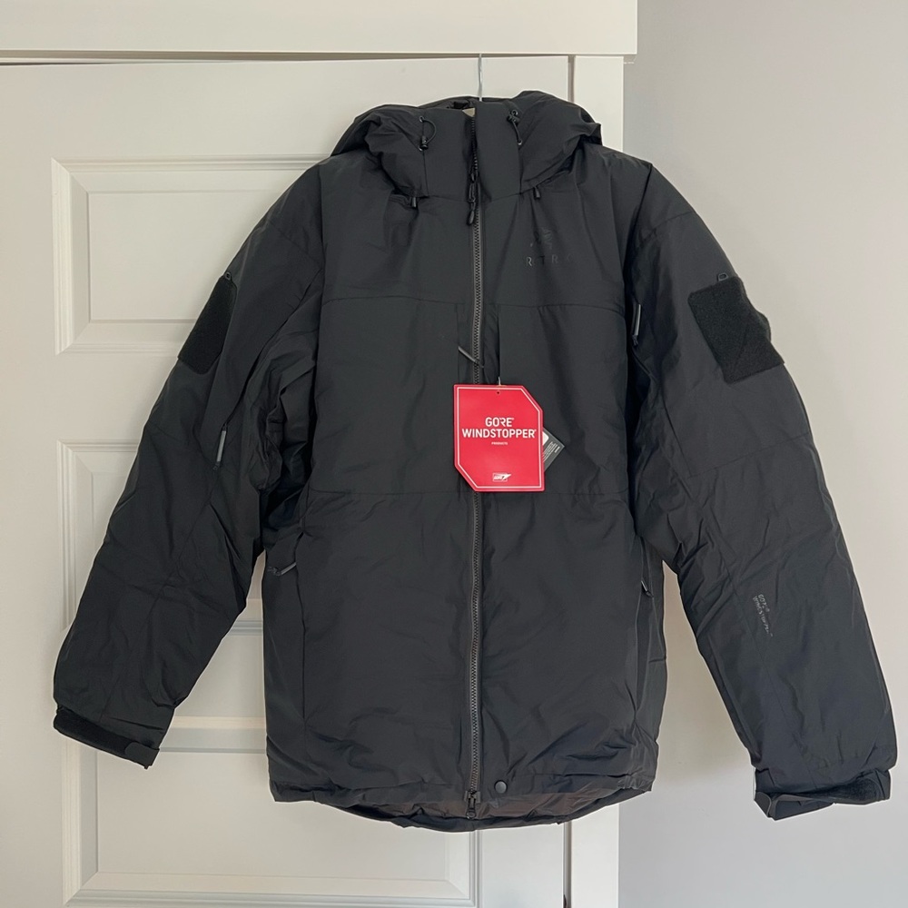 NWT Black Arc’teryx Cold Weather SV Jacket Men’s Large